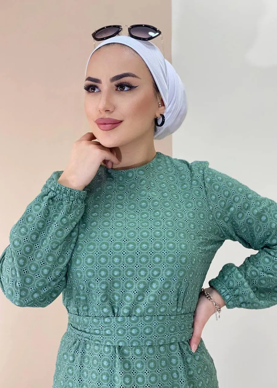 Dress 1719