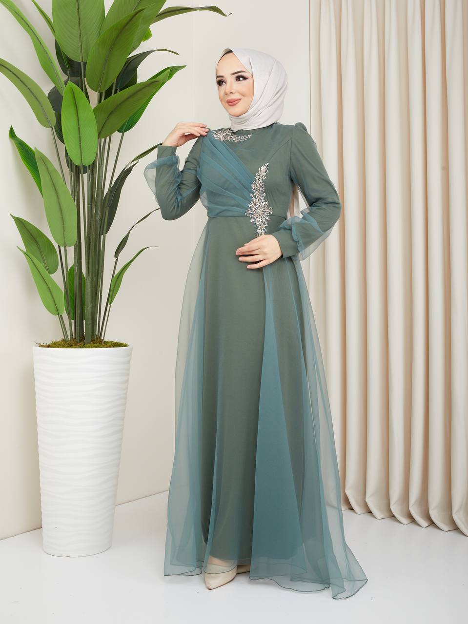 green emerald velvet dress Vsadsau Woman Satin Muslim Abaya Dubai Big Hem Elastic Cuffs Long Dresses  Turkey Middle East Evening Dress Black at Amazon Women's Clothing store